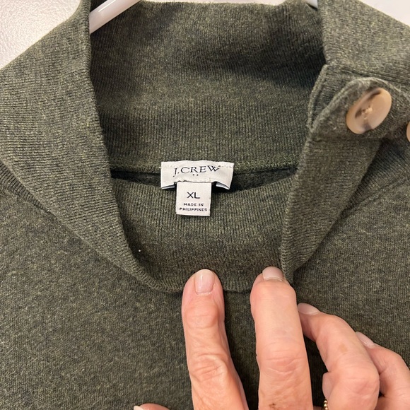 JCrew Green Cowl Neck Sweatshirt with Button Accents. Size XL Super soft & cozy! - Picture 3 of 3